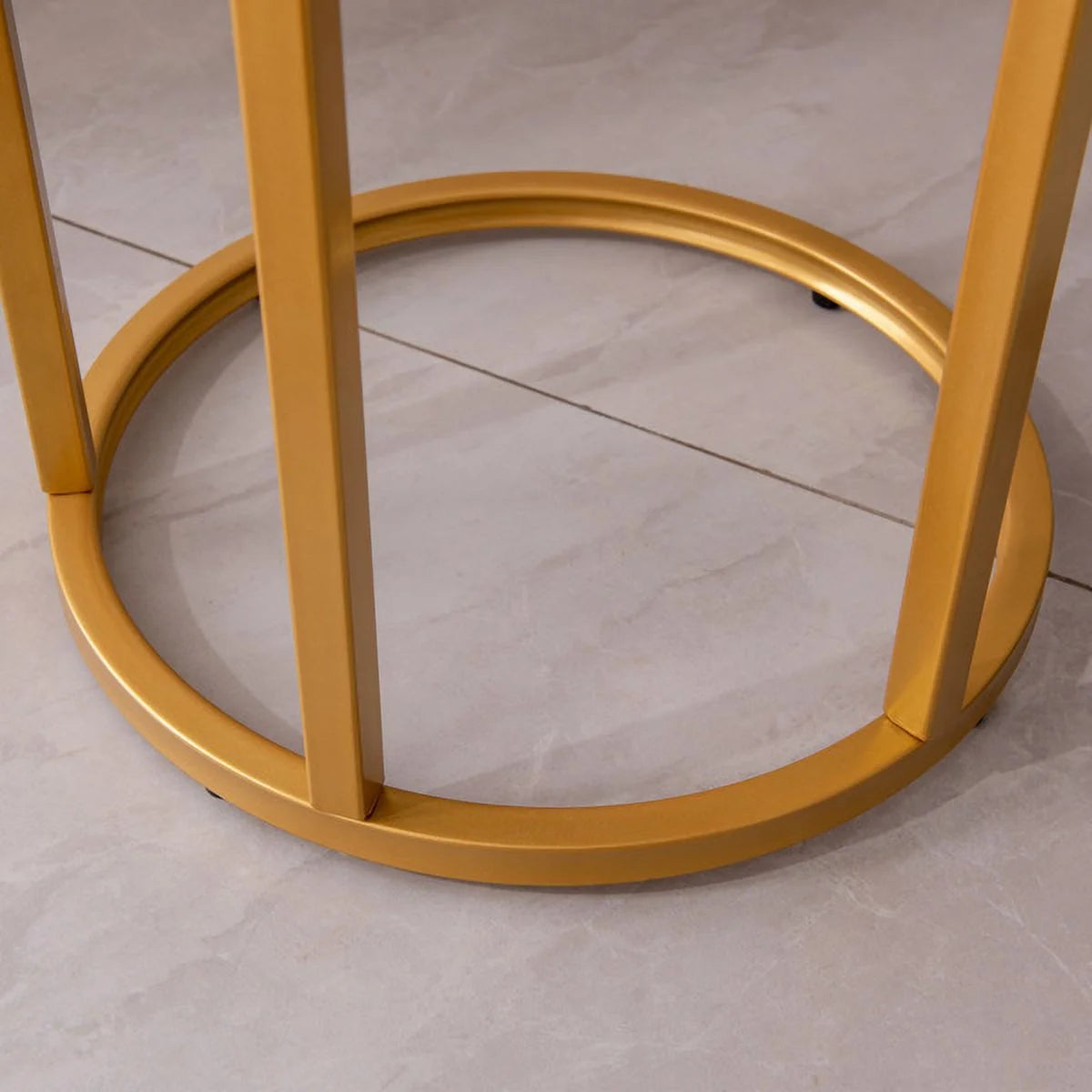 C-shaped Side Table with Metal Frame and Round Top L404000