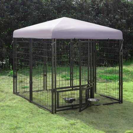 Outdoor Dog Kennel with Rotating Feeding Door and Cover J8176
