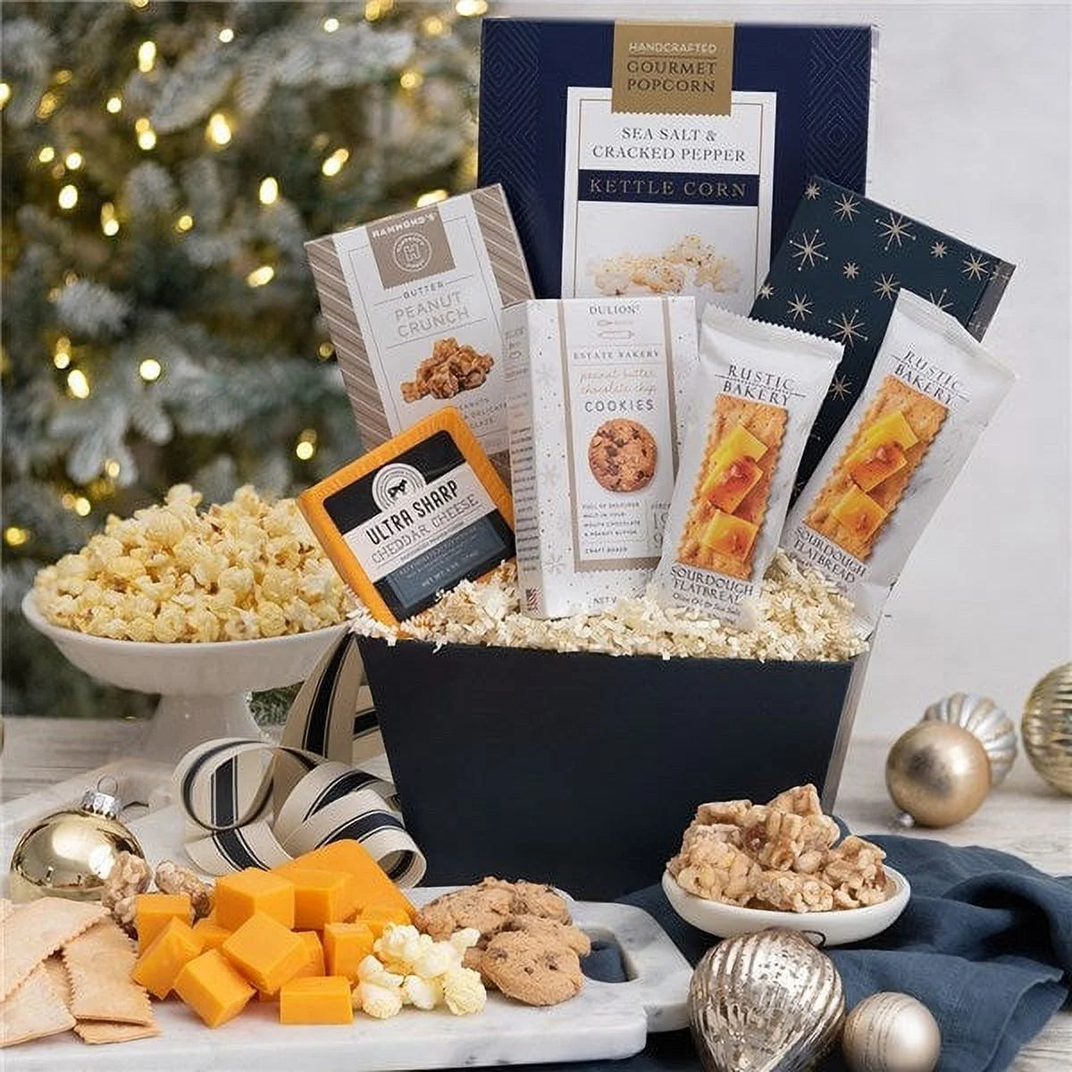 Crackers and Cheese Gift Basket X71688