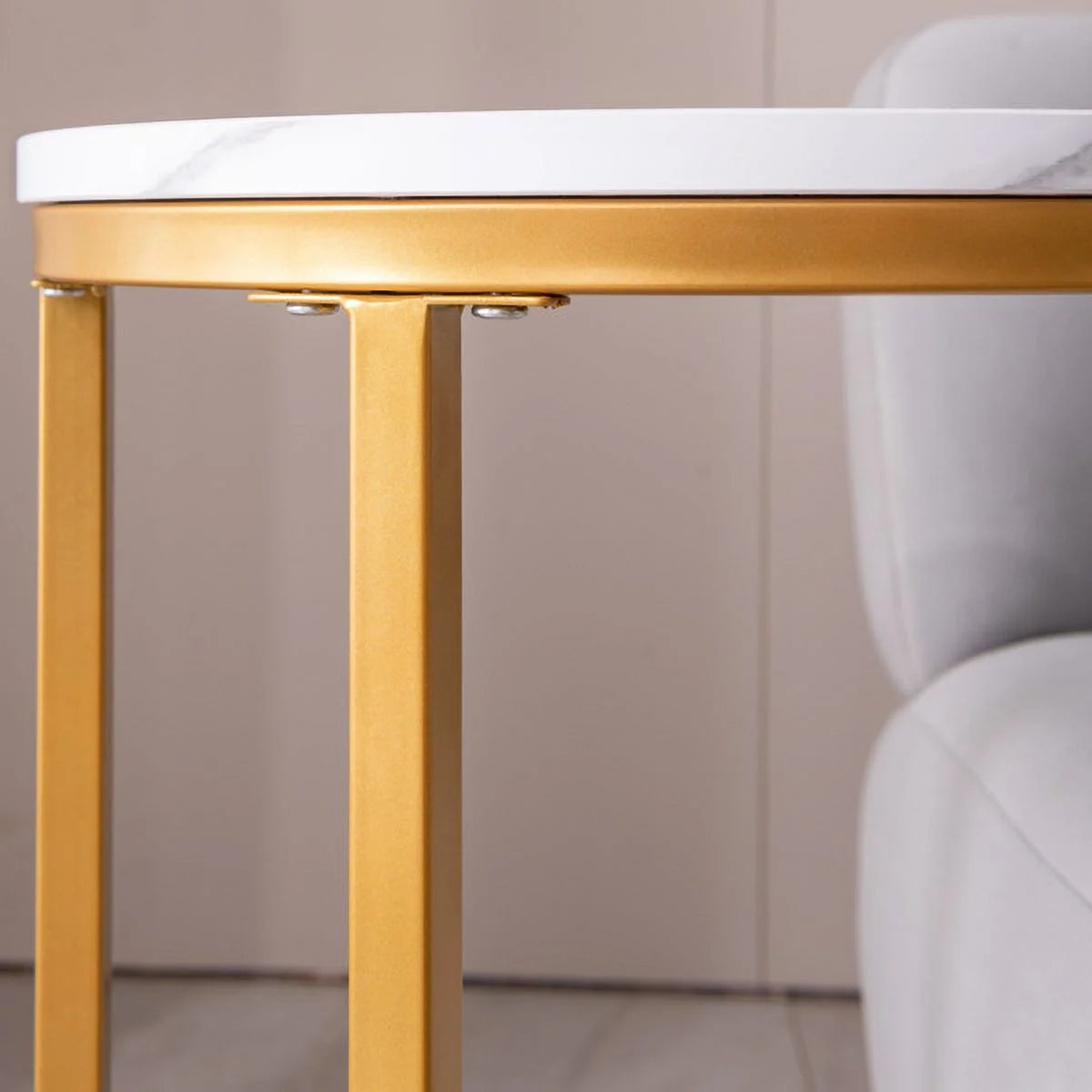 C-shaped Side Table with Metal Frame and Round Top L404000