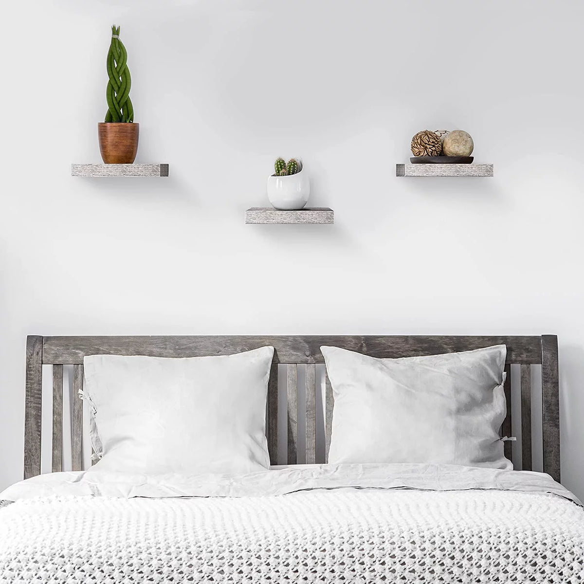 White Floating Shelves 3 Pack K225